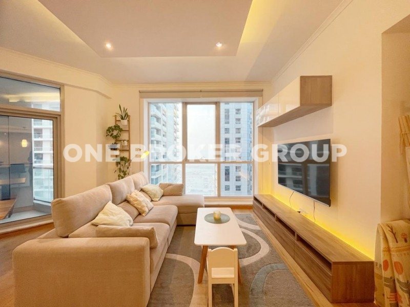 Good ROI | Exclusive Listing | Nicely Upgraded-pic_1